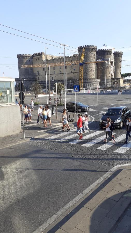 מלון La Dependance Di Marcello Napoli Centro מראה חיצוני תמונה