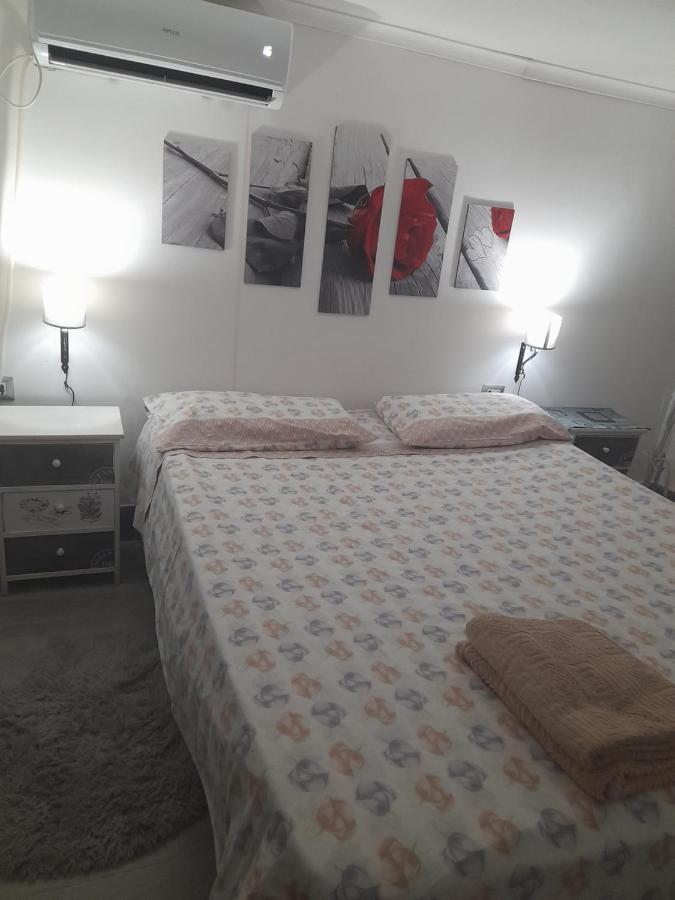 מלון La Dependance Di Marcello Napoli Centro מראה חיצוני תמונה
